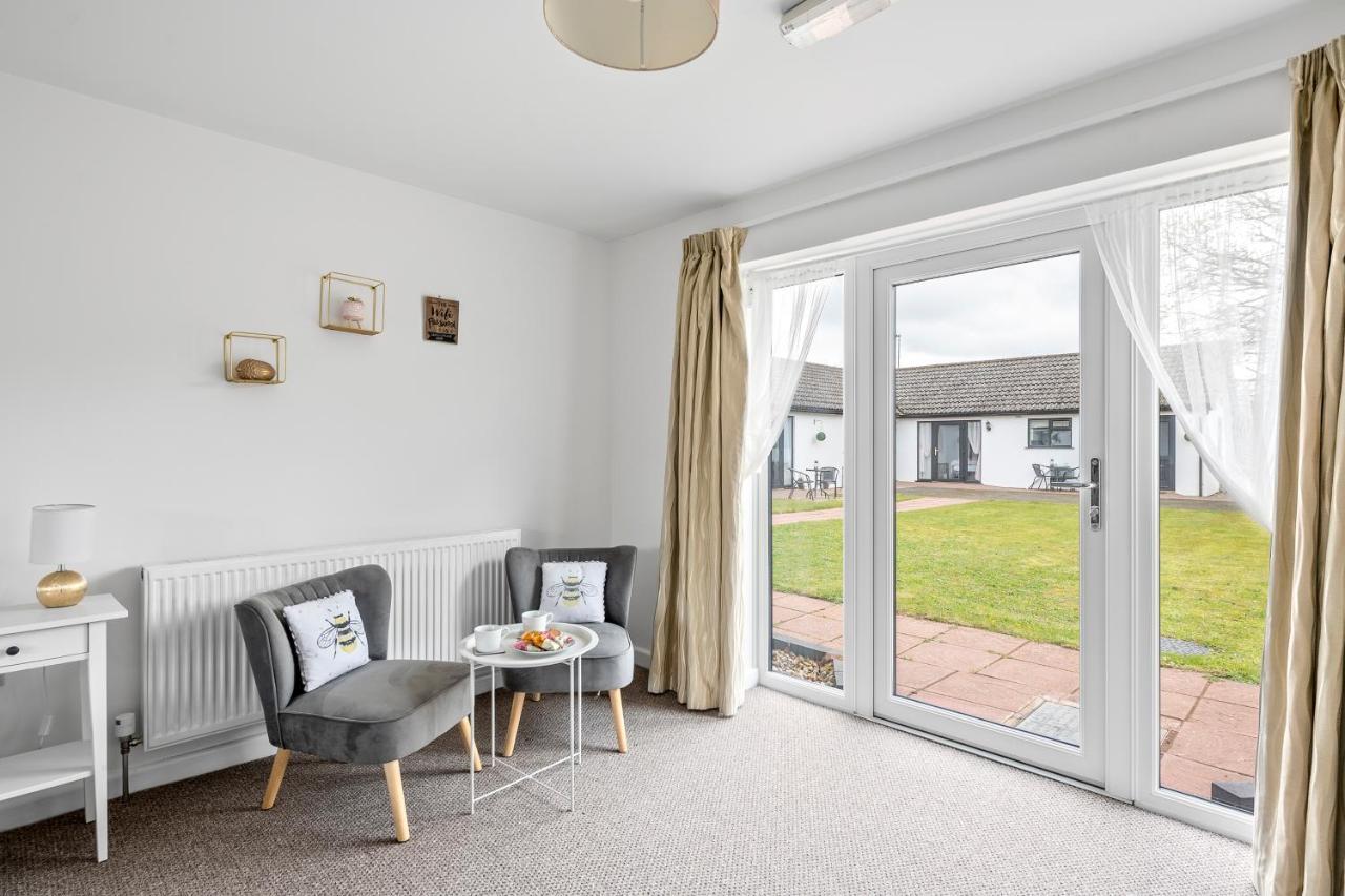 Number 5 - Lytton Tree Lodge, Reydon, Southwold Luaran gambar